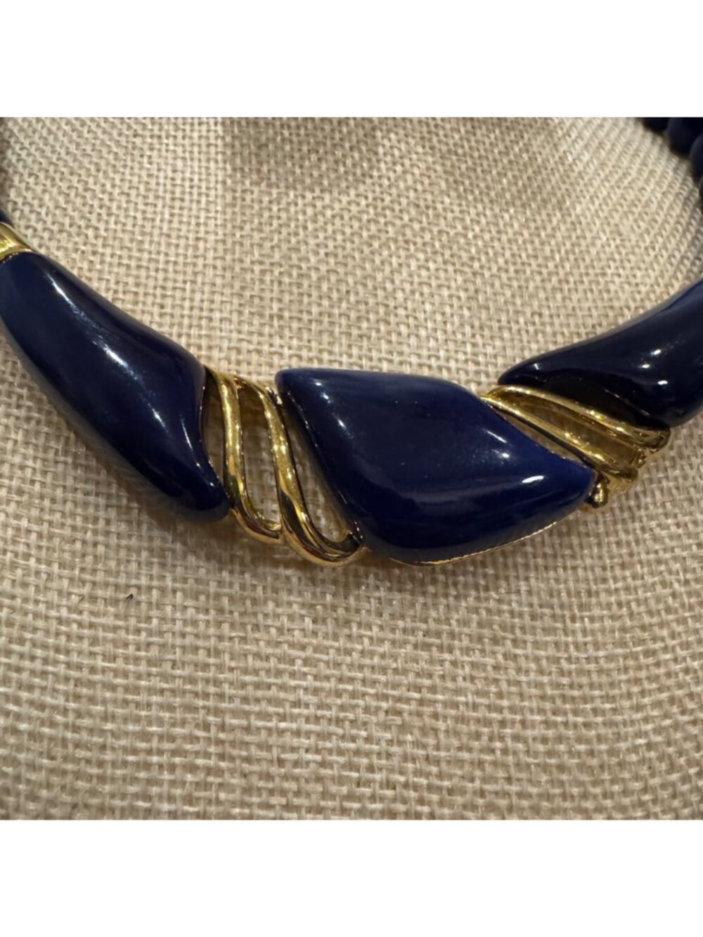Vintage Lady Remington Blue & Gold Necklace & Clip-On Earrings Set - Picture 4 of 14